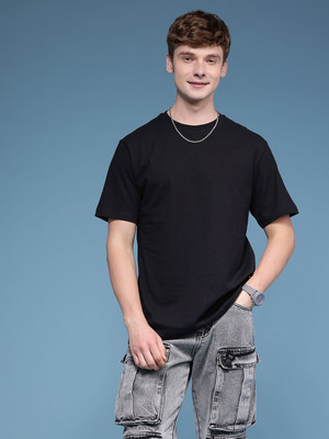HERE&NOW Solid Men Round Neck Black T-Shirt