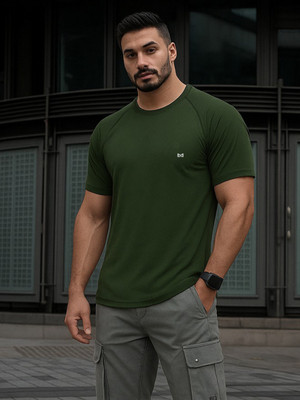 White Moon Striped Men Round Neck Dark Green T-Shirt