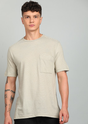 United Colors of Benetton Striped Men Round Neck Green T-Shirt