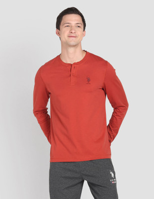 U.S. POLO ASSN. Solid Men Henley Neck Brown T-Shirt