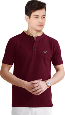 UNIQUE MOMENTS Solid Men Mandarin Collar Maroon T-Shirt