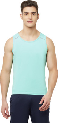 TRUEREVO Solid Men Round Neck Green T-Shirt