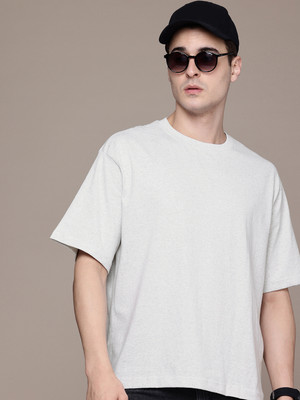 METRONAUT Solid Men Round Neck White T-Shirt