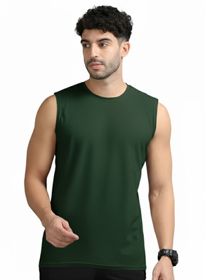 Jangoboy Solid Men Round Neck Dark Green T-Shirt