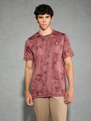 TECHNOSPORT Self Design Men Round Neck Reversible Maroon T-Shirt