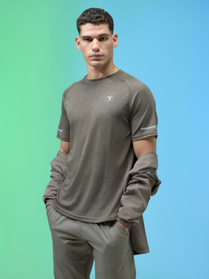 TECHNOSPORT Self Design, Printed Men Round Neck Grey T-Shirt