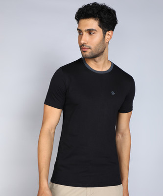 WROGN Solid Men Round Neck Black T-Shirt
