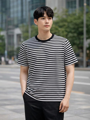 CottonCrest Striped Men Round Neck Black T-Shirt