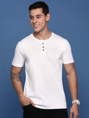 SHOWOFFFF Solid Men Round Neck White T-Shirt