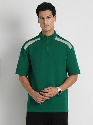 NOBERO Solid Men Zip Neck Green T-Shirt