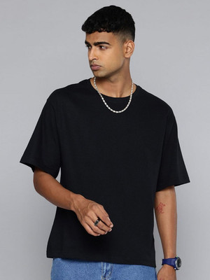 R.Code by The Roadster Life Co. Solid Men Round Neck Black T-Shirt