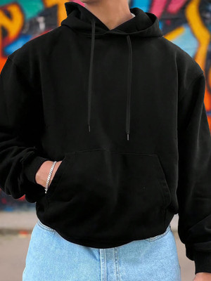 Jump Cuts Solid Men Hooded Neck Black T-Shirt