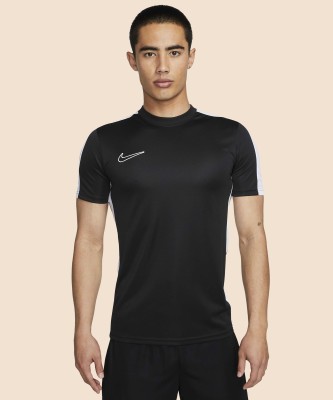 NIKE Solid Men Round Neck Black T-Shirt