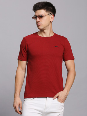 Scoller Solid Men Round Neck Maroon T-Shirt