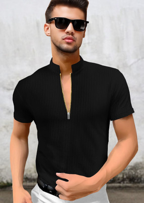 TRIPR Solid Men Henley Neck Black T-Shirt
