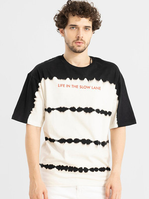 Snitch Typography, Printed Men Round Neck White T-Shirt