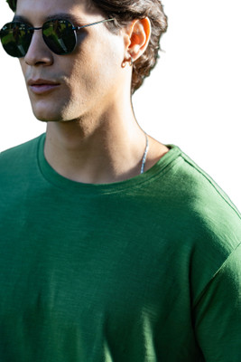 LOOM FASHION Solid Men Round Neck Green T-Shirt