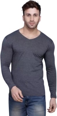 Vuzzan Solid Men V Neck Reversible Grey T-Shirt