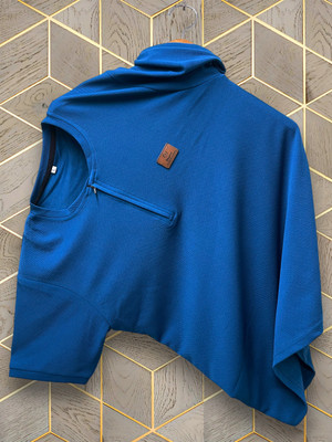 METRONAUT Solid Men Zip Neck Blue T-Shirt