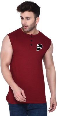 Money Leaf Solid Men Henley Neck Maroon T-Shirt