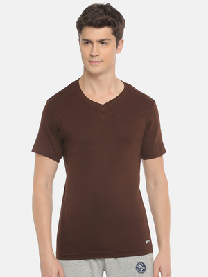 Macroman M-Series Solid Men V Neck Brown T-Shirt