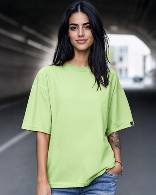 BEWAKOOF Solid Women Round Neck Green T-Shirt