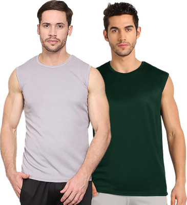 Renowned Solid Men Round Neck Grey, Green T-Shirt