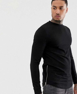 Styvibe Solid Men Round Neck Black T-Shirt
