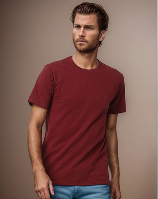 BlueFicus Solid Men Round Neck Maroon T-Shirt
