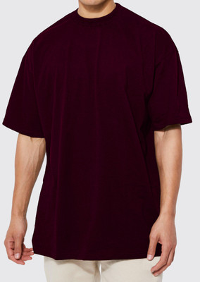 Qssar Solid Men Polo Neck Maroon T-Shirt