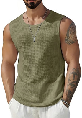 TeeWink Self Design Men Round Neck Green T-Shirt