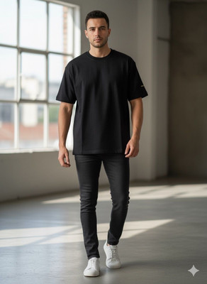 REDkLO Solid Men Round Neck Reversible Black T-Shirt