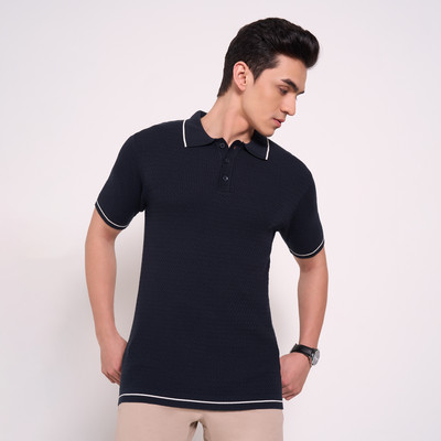 Peregrine by Pantaloons Solid Men Round Neck Dark Blue T-Shirt