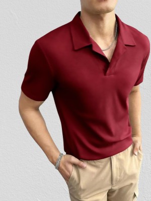 TEEMEX Solid Men Polo Neck Maroon T-Shirt