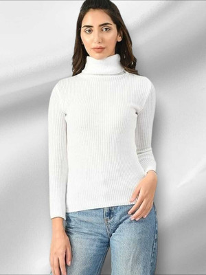 PD CLORI Solid Women Round Neck White T-Shirt