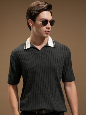 HIGHLANDER Self Design Men Polo Neck Grey T-Shirt
