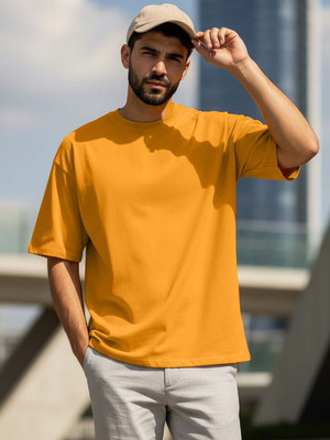 JUST ROAR Solid Men Round Neck Yellow T-Shirt
