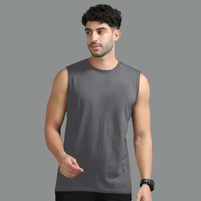 Jangoboy Solid Men Round Neck Grey T-Shirt