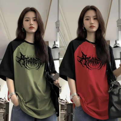 SIXTEENLINES Printed, Colorblock Women Round Neck Reversible Red, Green, Black T-Shirt