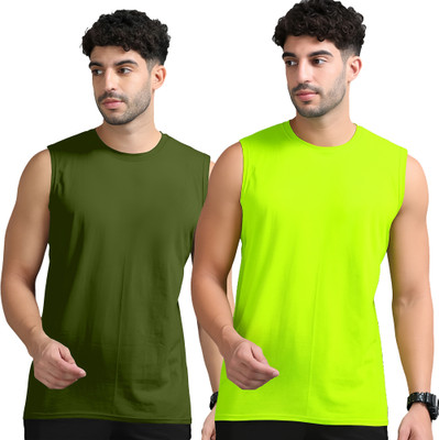 Adorbs Solid Men Round Neck Dark Green, Green T-Shirt