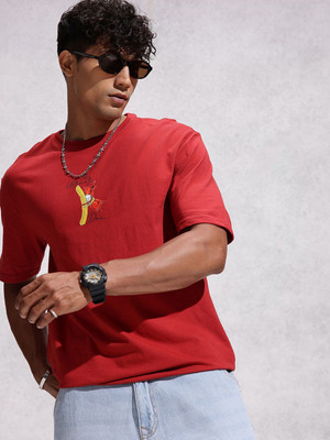 WROGN Solid Men Round Neck Red T-Shirt