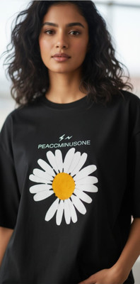 AREEQA Printed Women Crew Neck Black T-Shirt