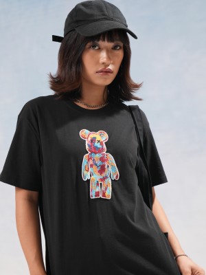 Tokyo Talkies Self Design Women Round Neck Black T-Shirt