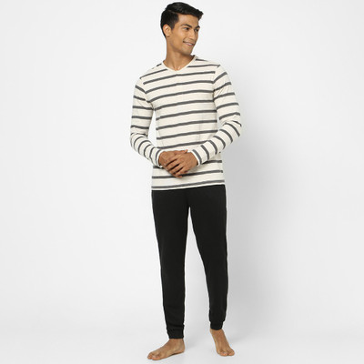 Ajile By Pantaloons Striped Men Round Neck Grey T-Shirt