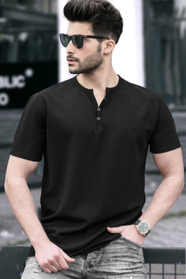 TRIPR Solid Men Henley Neck Black T-Shirt
