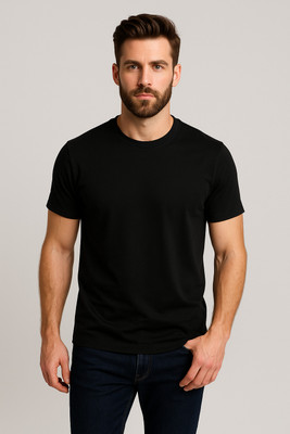Maitrova Solid Men Round Neck Black T-Shirt