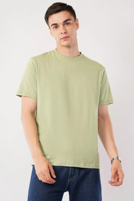 OFFSHADE Solid Men Round Neck Green T-Shirt