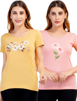 Romaisa Graphic Print Women Round Neck Reversible Beige, Pink T-Shirt