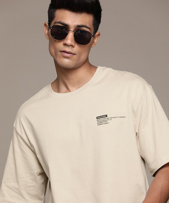 Roadster Solid Men Round Neck Gold T-Shirt