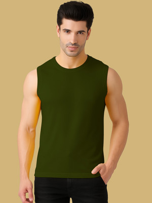 FBAR Solid Men Round Neck Dark Green T-Shirt